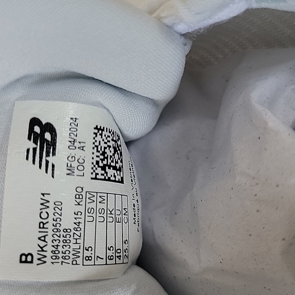 New Balance Mens Fresh Foam X Kaiha Running Shoe Size 7 Color White main image 4